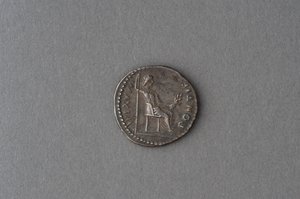 Denarius van Tiberius (zilver) door Roman